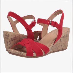 Naturalizer Adelina Sandal